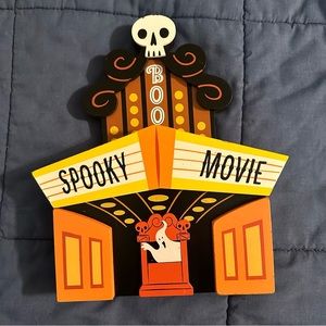 Spooky Movie Ghost Decor